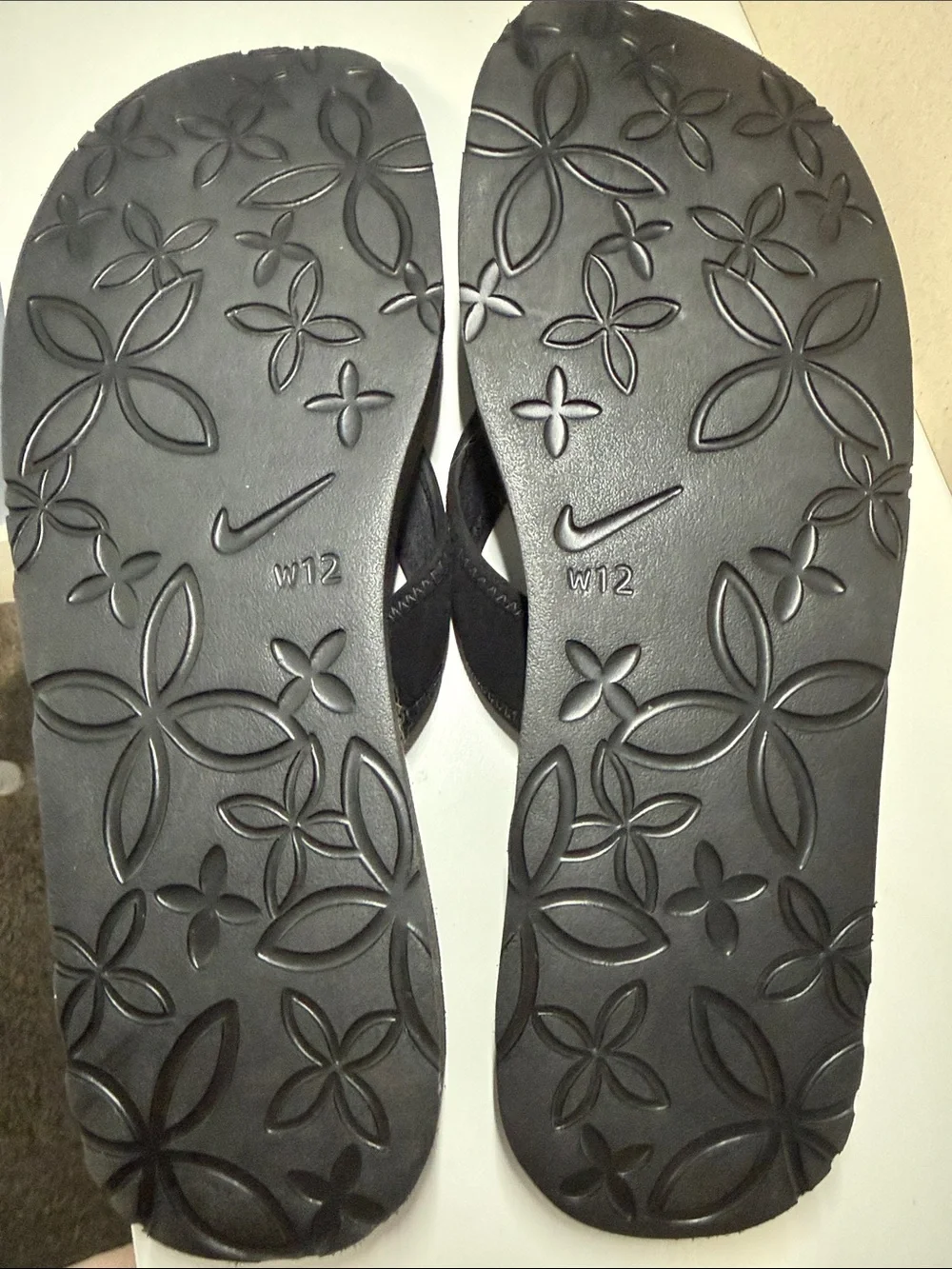 Nike classic flip